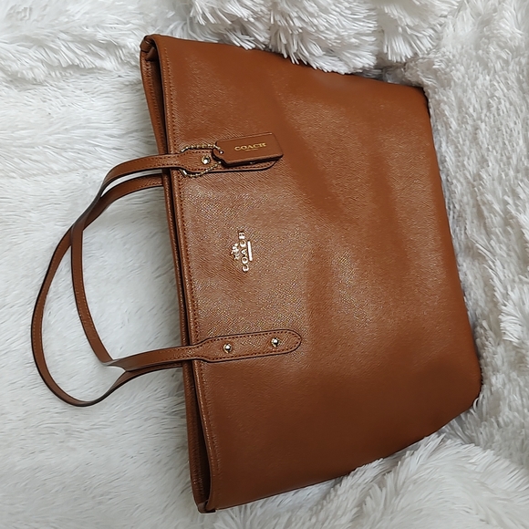 Coach Handbags - Coach Saddle City Tote